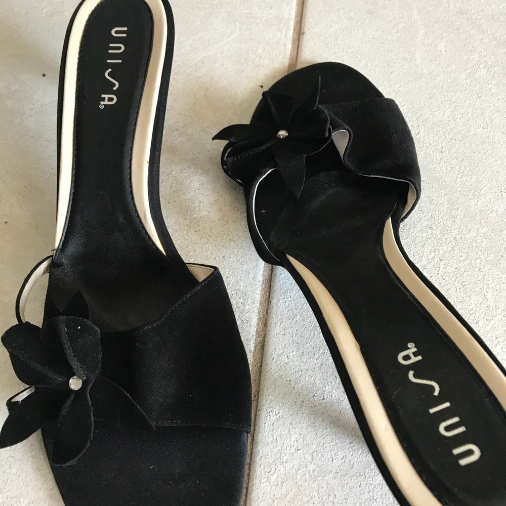 Never worn black suede unisa sandals